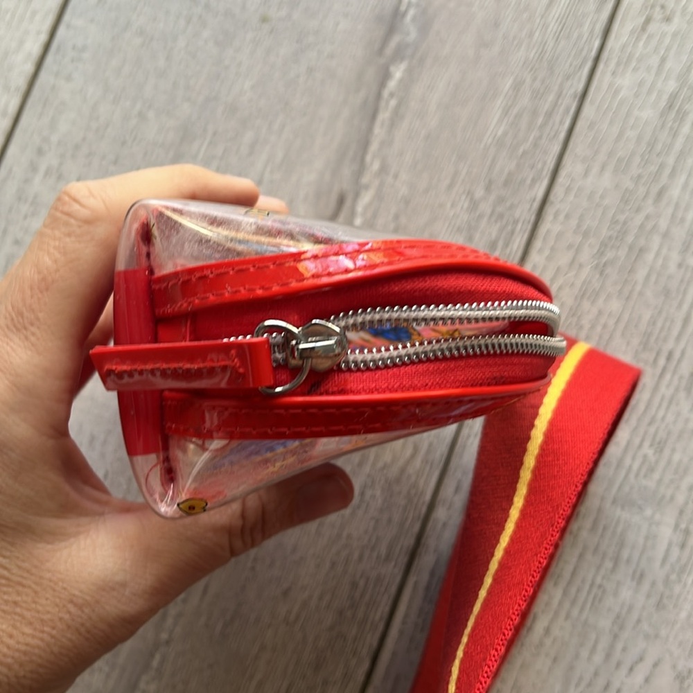 Brighton clear vintage tote combo bag red clear gold comes with makeup bag - Picture 12 of 13